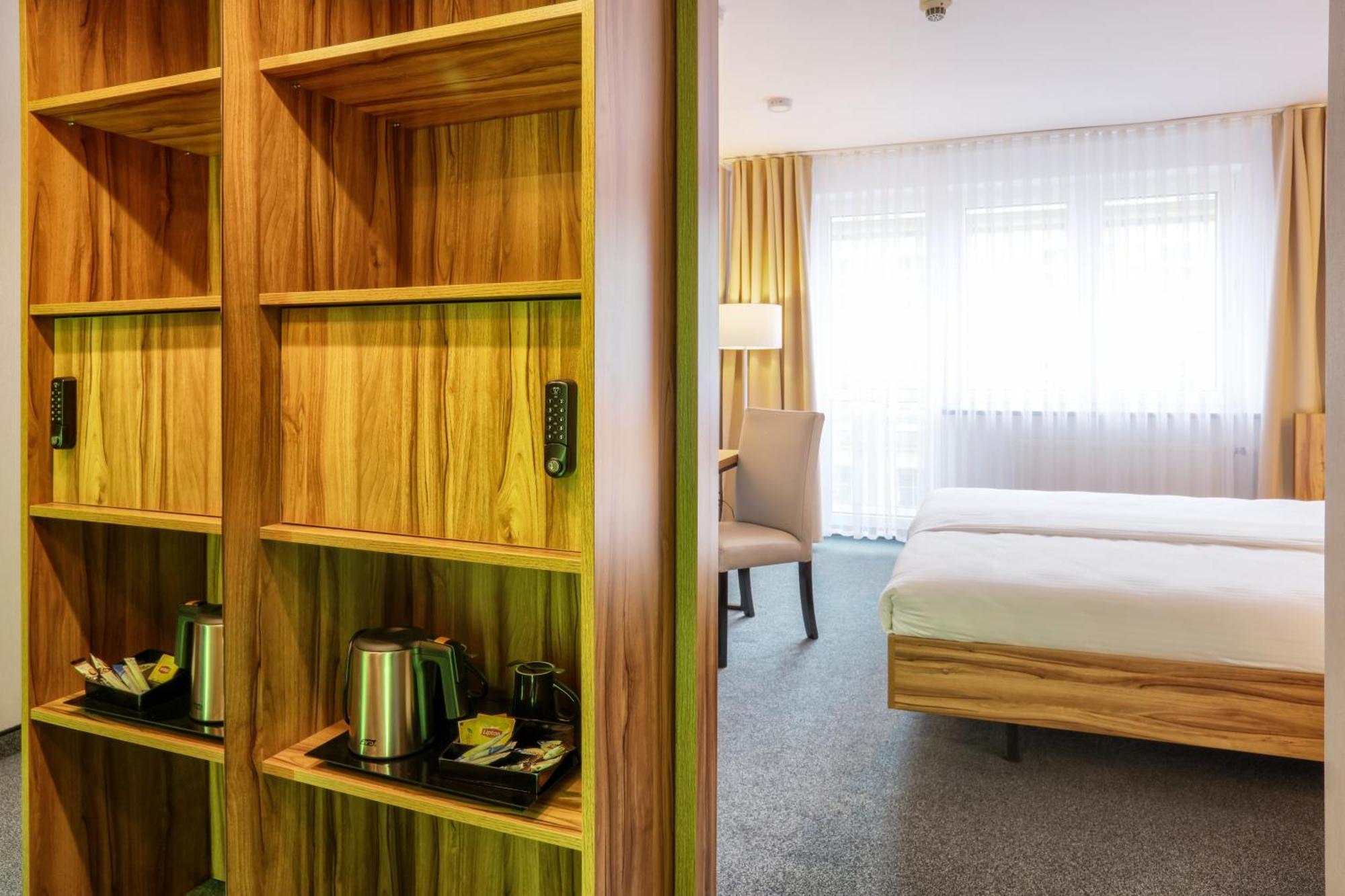 Hotel Weneda Opole Kamer foto